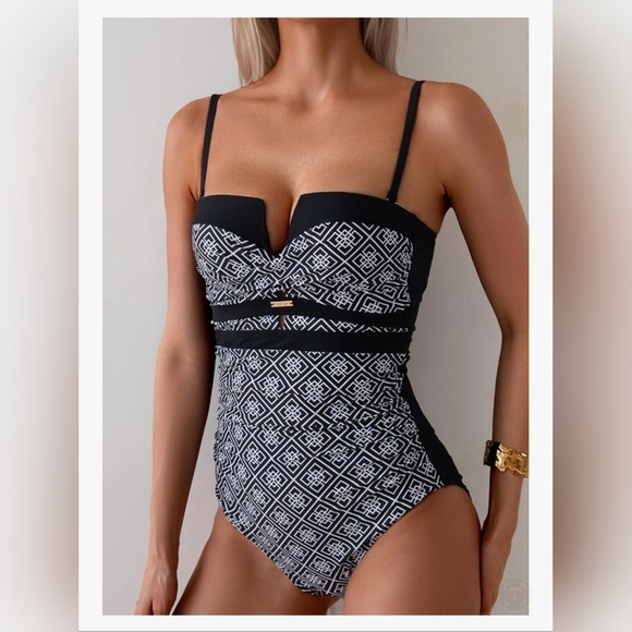 Eomenie Push Up Wrap Front Swimsuit #1065 - Picture 6 of 9